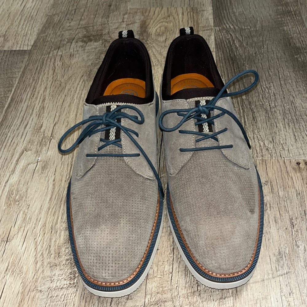 Thomas & Vine Gray Suede Men's Shoes - Picture 3 of 6